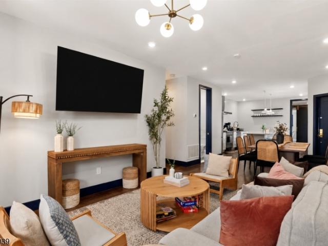 House for sale in Hudson, New Jersey