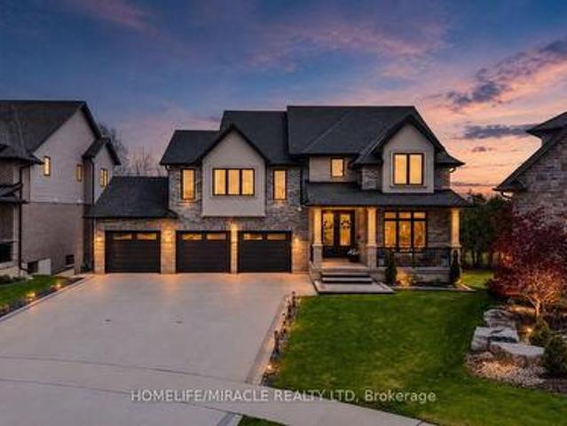 House for sale in Woodstock, Ontario