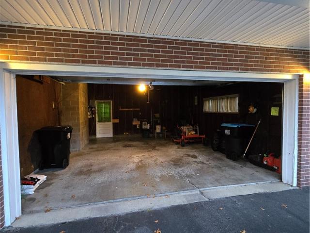 House for sale in Mercer, Pennsylvania
