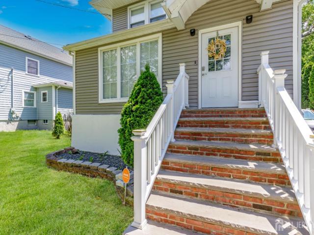 House for sale in Roselle, New Jersey