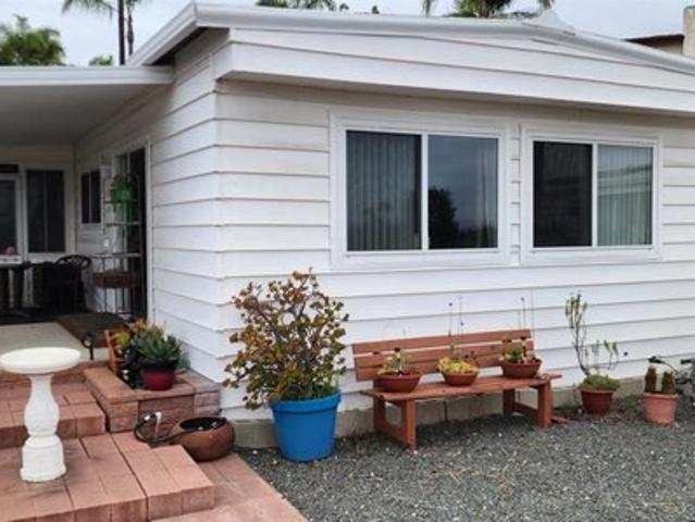 House for sale in Vista, California