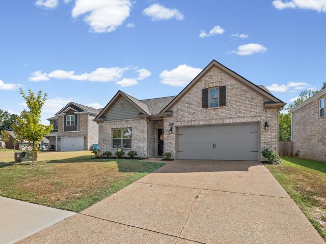 House for sale in Crosstown, Munford