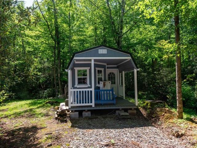 House for sale in Yancey, North Carolina