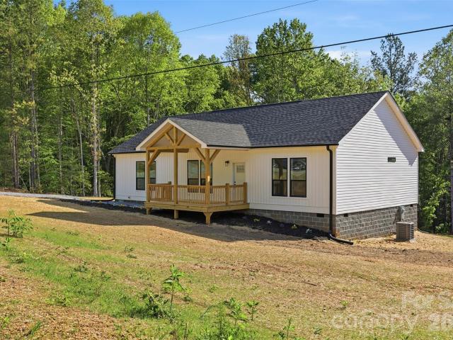 Property for sale in Hiddenite, North Carolina