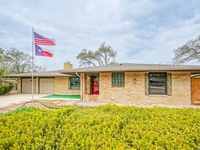 House for sale in Windcrest, Texas
