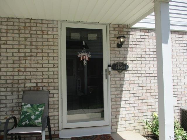 Condo for sale in Harrison Township, Michigan