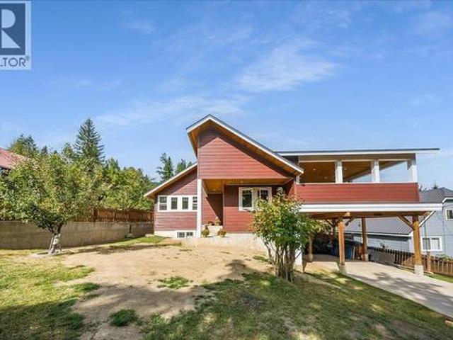 House for sale in Rossland, British Columbia