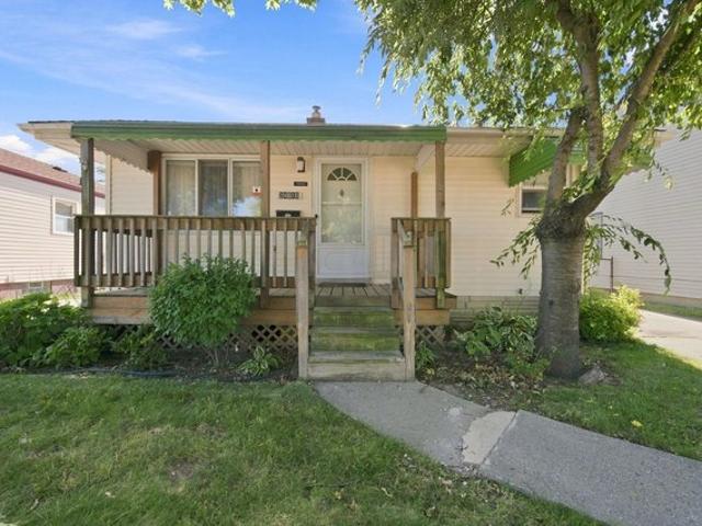 House for sale in Eastpointe, Michigan