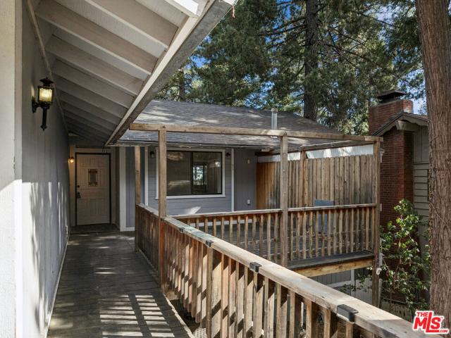 House for sale in Cedarpines Park, California