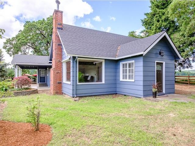 House for sale in Oregonia