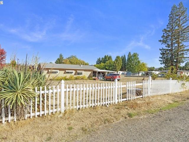House for sale in Winston, Douglas County