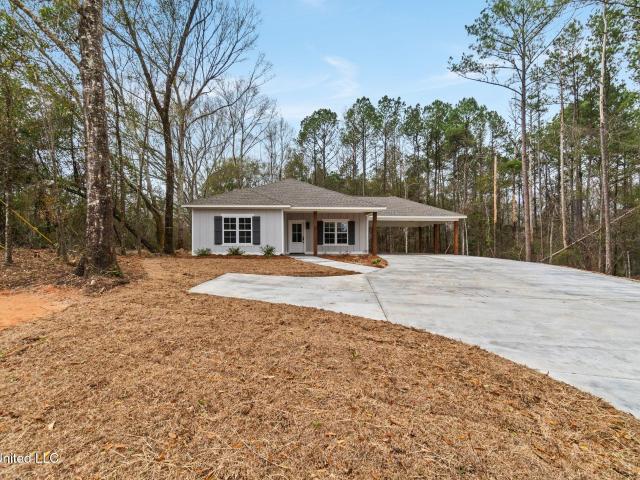 House for sale in Sumrall, Mississippi