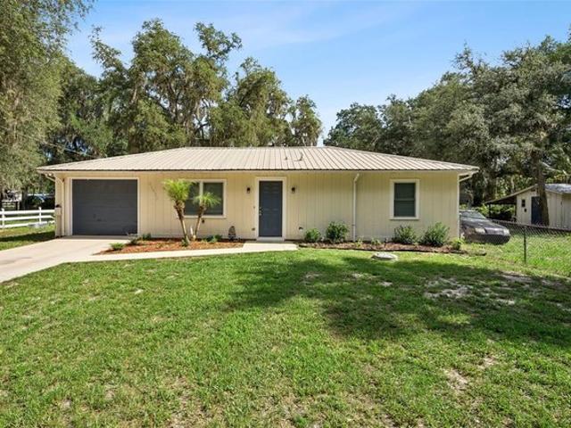 House for sale in Astor, Florida