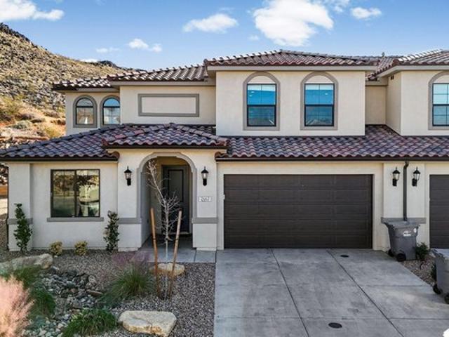 Townhouse for sale in Washington, Utah