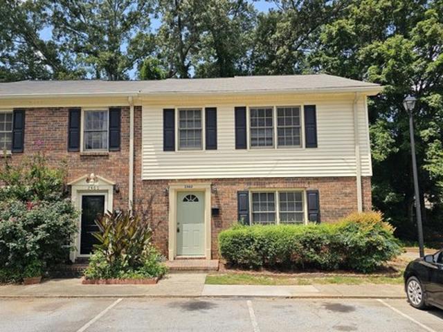 Condo for sale in Tucker, Georgia
