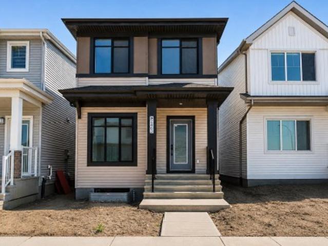 House for sale in Wedgewood, Alberta