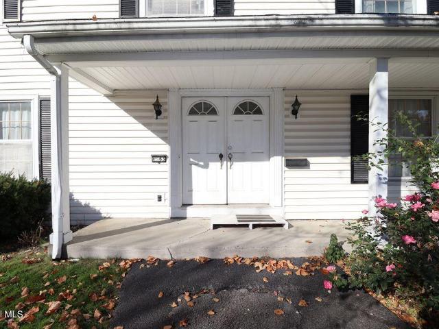 House for sale in Town of Niskayuna, Schenectady County