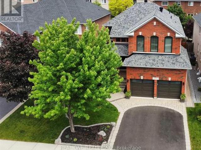 House for sale in Oakville, Ontario