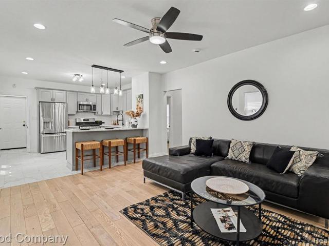 Condo for sale in Detroit, Michigan