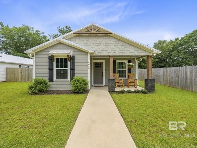 House for sale in Elberta, Alabama