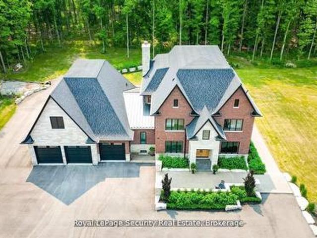 House for sale in Ontario