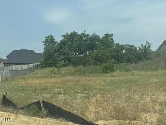 Land for sale in Hernando, Mississippi