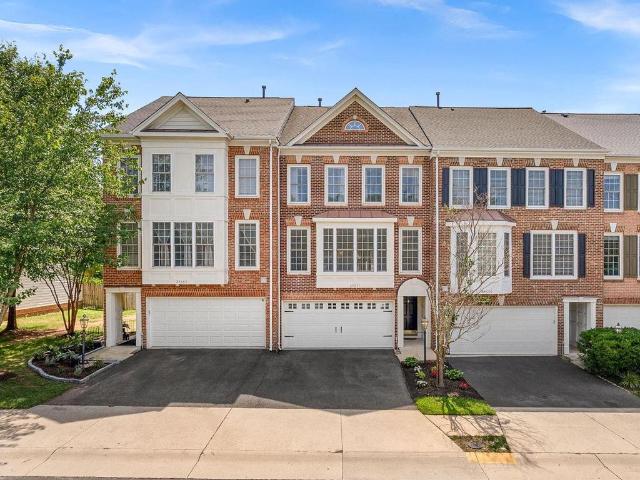 Townhouse for sale in Virginia
