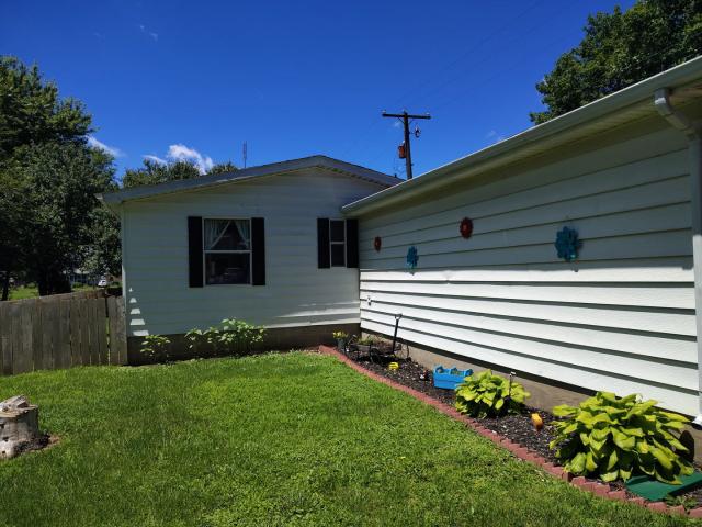 House for sale in Kasbeer, Bureau County
