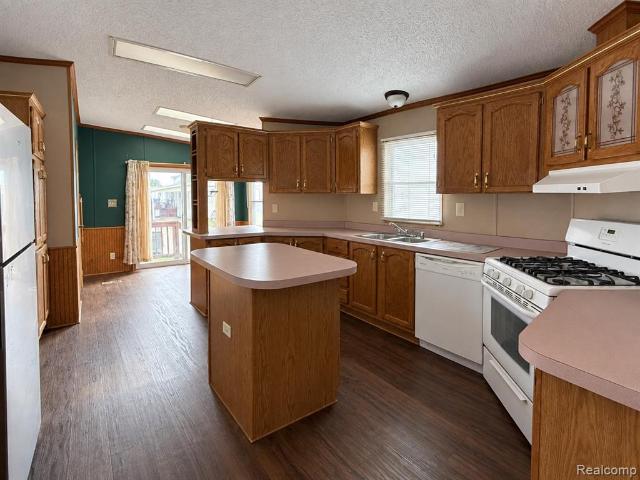 House for sale in Flat Rock, Michigan