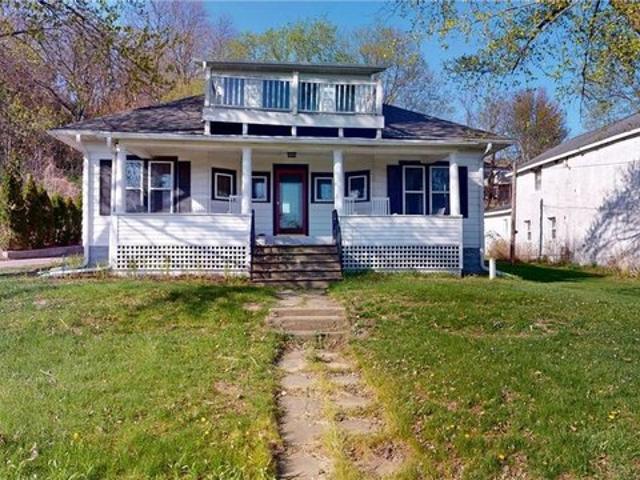 House for sale in Trempealeau, Wisconsin