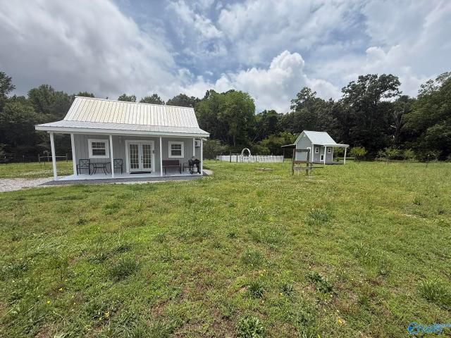 House for sale in Guntersville, Alabama