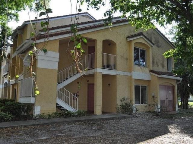 Condo for sale in Oakland Park, Florida