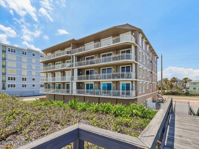 Condo for sale in Cocoa Beach, Florida