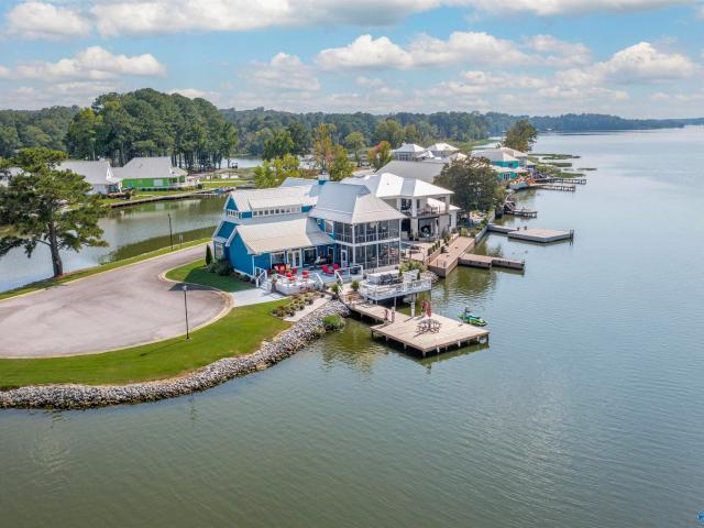 House for sale in Etowah, Alabama
