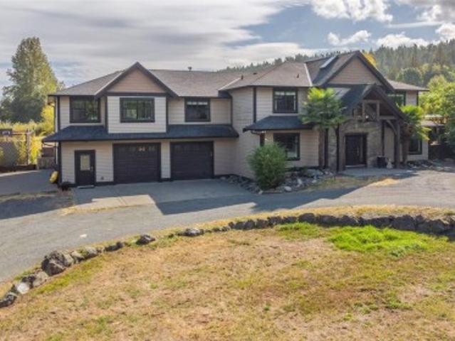 House for sale in Nanoose Bay, British Columbia