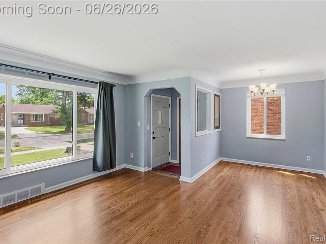 House for sale in Oak Park, Michigan