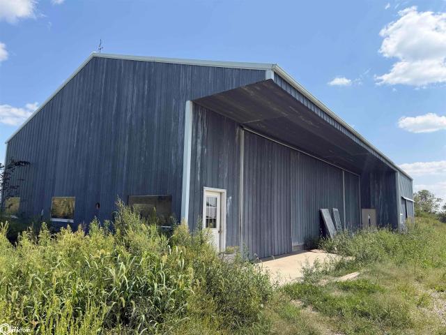 House for sale in Bonaparte, Iowa