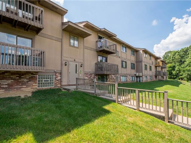 Condo for sale in Cuddy, Pennsylvania