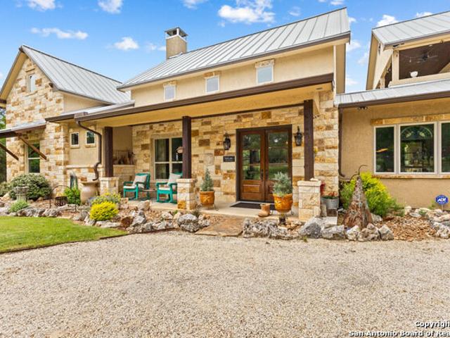 House for sale in Bandera House for sale in Bandera
