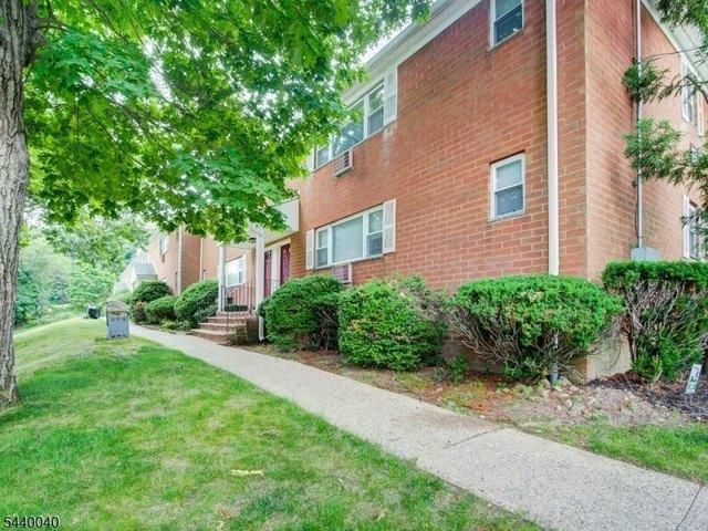Condo for sale in Parsippany, New Jersey