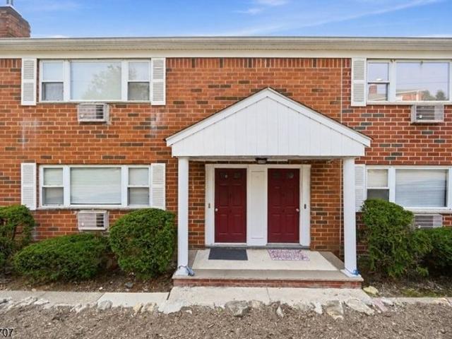 Condo for sale in Parsippany, New Jersey