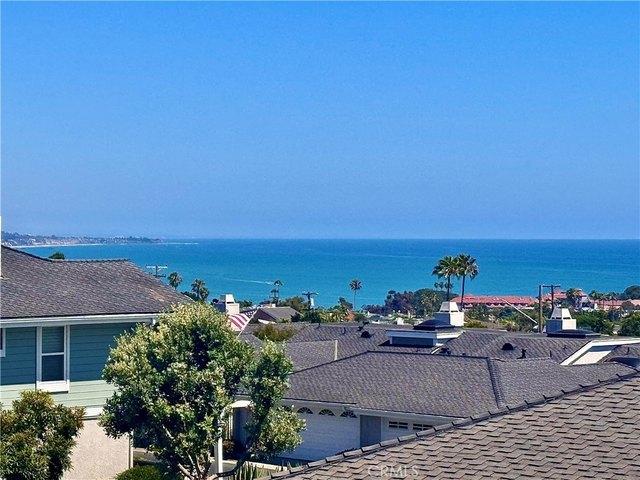 Townhouse for sale in Capistrano Beach, California