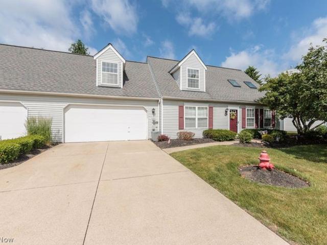 Condo for sale in Olmsted Falls, Ohio