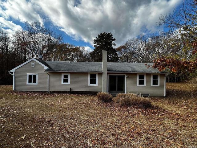 House for sale in Calverton, New York
