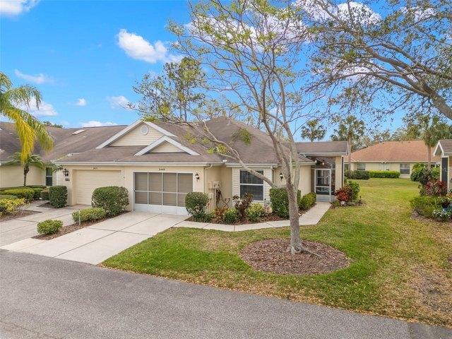 Condo for sale in Sun City Center, Florida