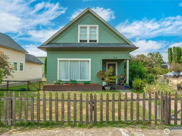 House for sale in Puyallup, Washington