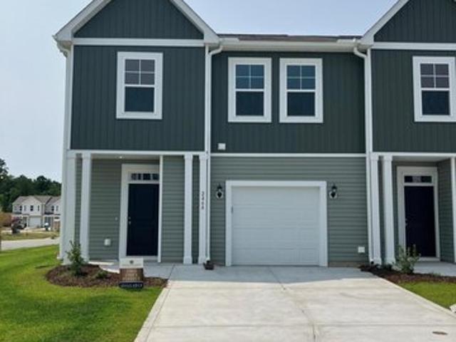 Townhouse for sale in Ash, North Carolina