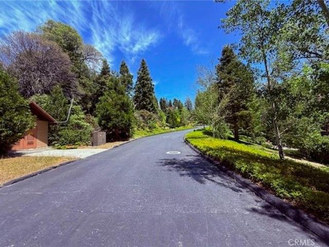 Land for sale in Cedar Glen, California