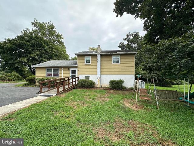 House for sale in Deerfield, Upper Deerfield Township