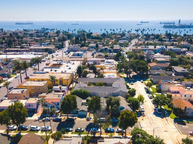 Apartment for rent in Long Beach, California